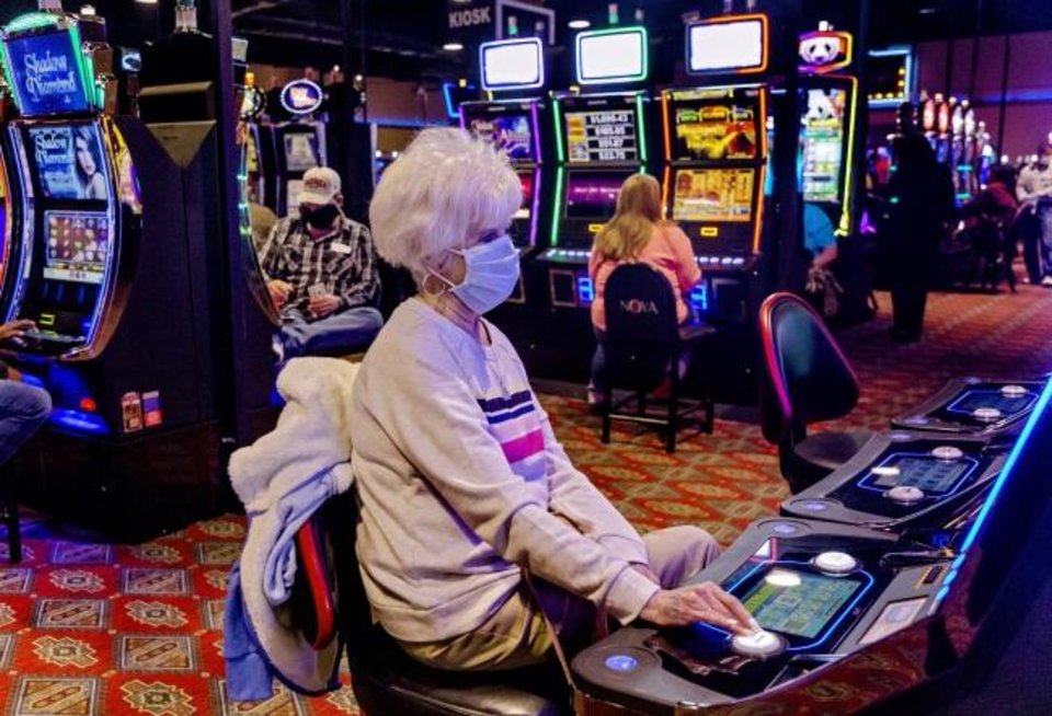 Three Efficient Ways To Get Extra Out Of Casino